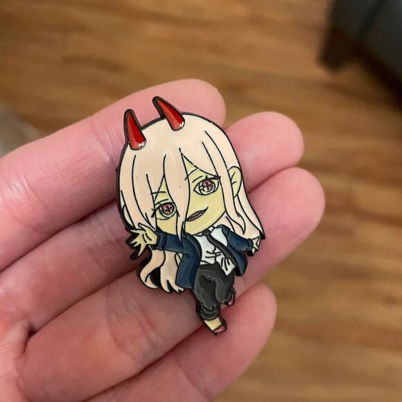 Chainsaw Man POWER Japanese Anime Manga Enamel Pins 03-1 - Picture 2 of 2